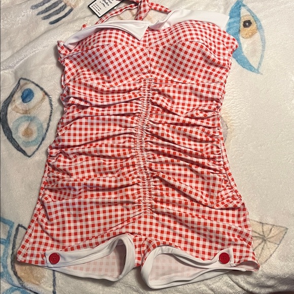 Red Gingham 1950’s bowknot swimsuit - Picture 3 of 10